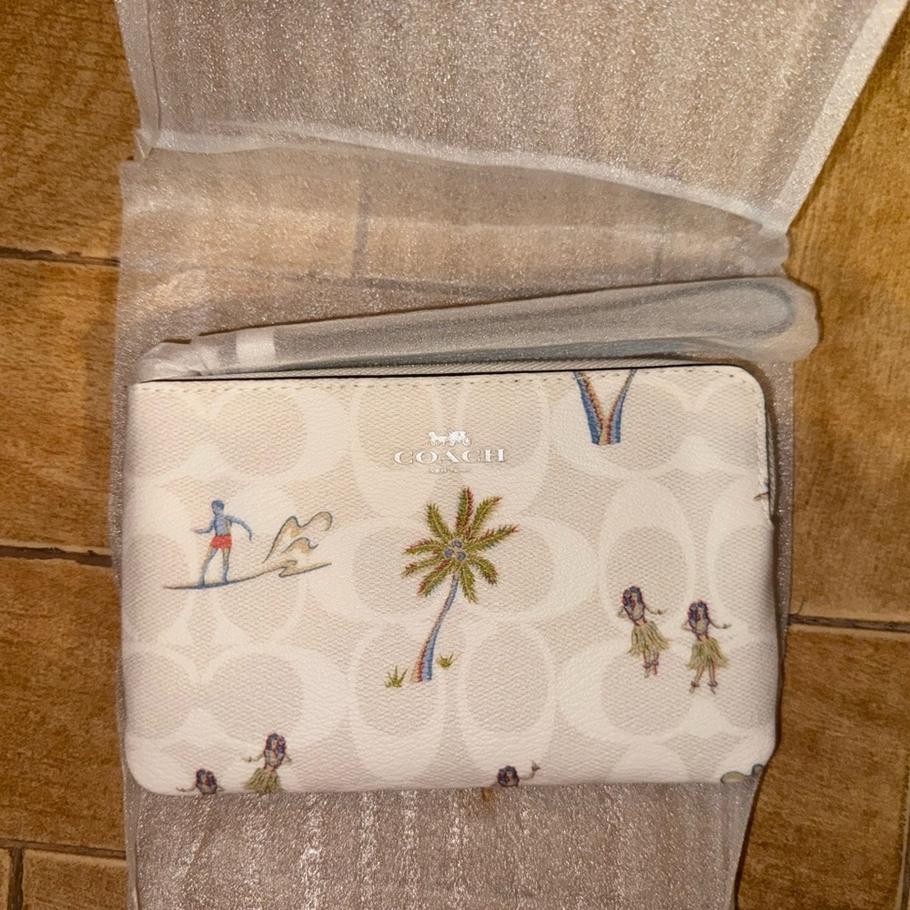 Coach Cream Tropical Print Wristlet